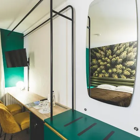 Hotel La Grappe D'or 4*