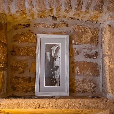 Hotel La Grappe D'or 4*